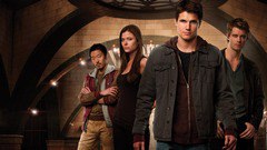 Сериалы онлайн Сериалы онлайн